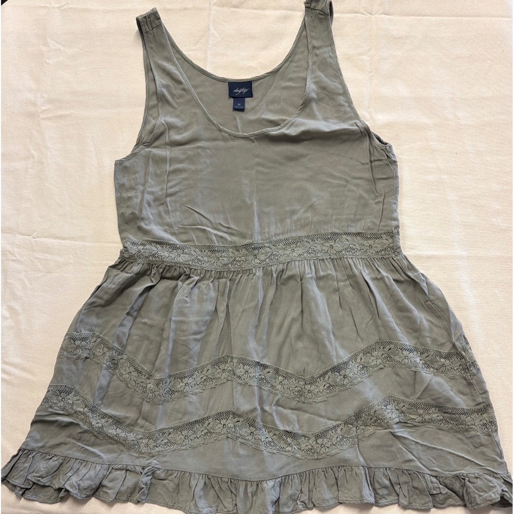 Daytrip Tunic Top‎ Sage Green Lace Flowy Ruffle Boho Cottagecore Festival Medium